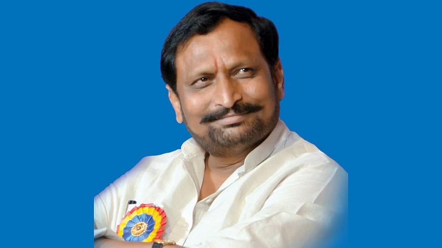 Laxman Savadi. Credit: DH Photo
