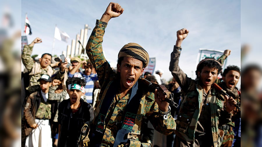 Supporters of the Houthi movement shout slogans as they attend a rally to mark the 4th anniversary of the Saudi-led military intervention in Yemen's war, in Sanaa, Yemen March 26, 2019. Credit: Reuters File Photo