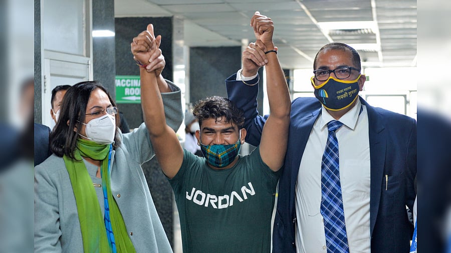  Arun Kumar, a frontline health worker and first beneficiary to get vaccinated in the city, during the COVID-19 vaccination drive, at Government Hospital in Chandigarh, Saturday, Jan. 16, 2021.  Credit: PTI Photo