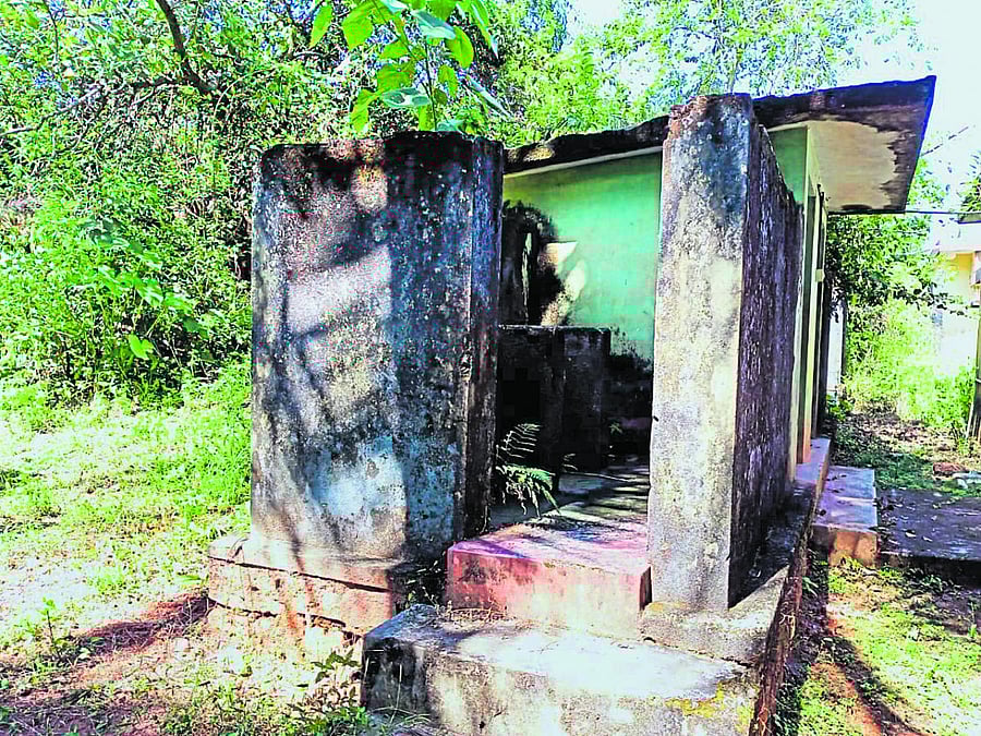 Doors and taps have gone missing during lockdown period in some of the government schools. Representative image/Credit: DH File Image