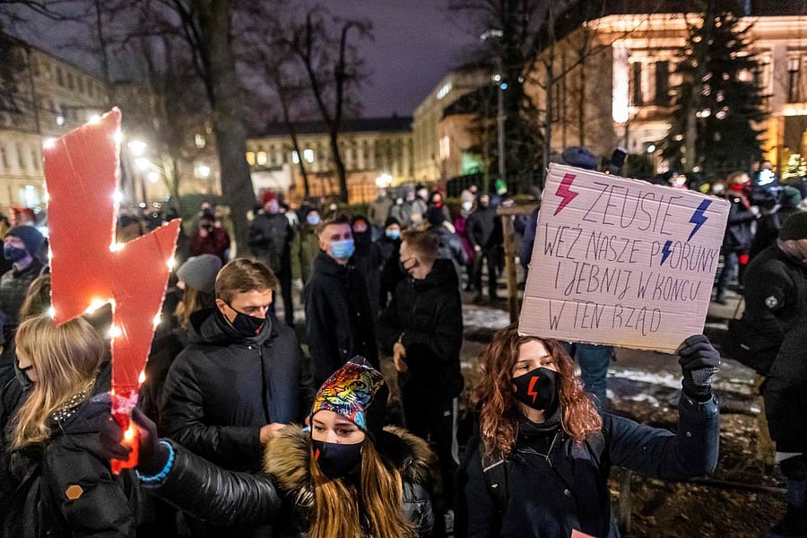Demonstrators take part in a pro-choice protest in the center of Warsaw. Credit: AFP.