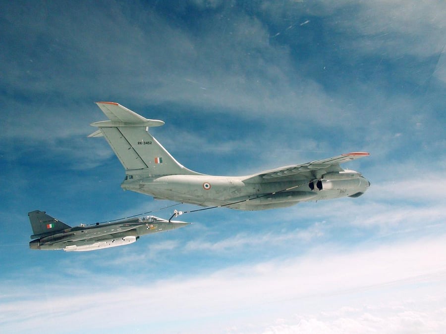 The Tejas demonstrates mid-air refuelling. Credit: MoD.