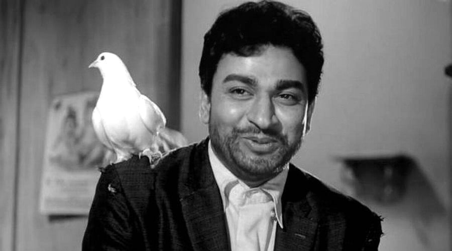 Rajkumar in 'Kasturi Nivasa'.