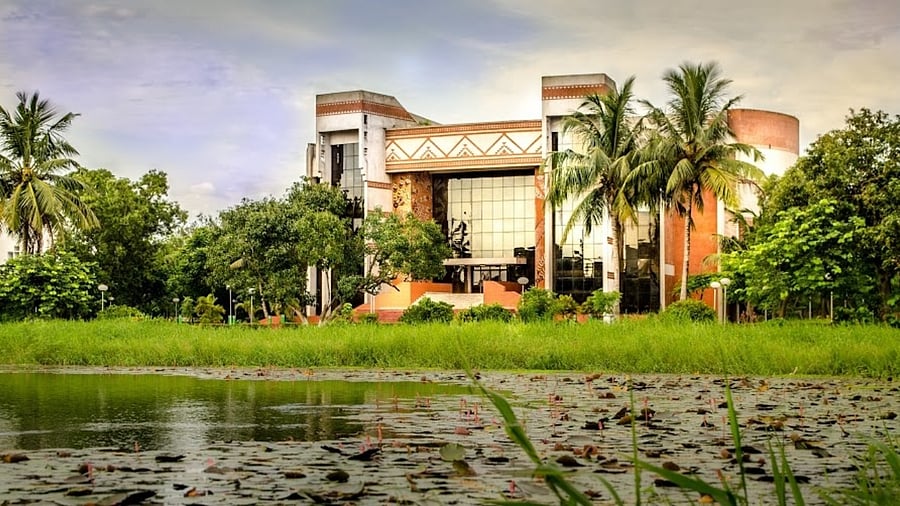 <div class="paragraphs"><p>A view of the IIM Calcutta campus. </p></div>