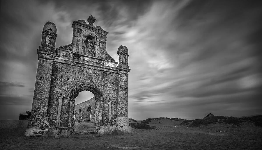 The dilapidated church in the cyclone-hit fishing hamlet in Dhanushkodi. (Photo by Puneet Verma/@ThruThatLens)