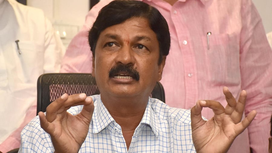Former minister Ramesh Jarkiholi. DH Photo