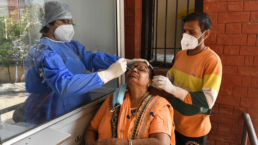 On Saturday, India saw 40,953 new coronavirus infections being reported in a day. Credit: AFP File Photo