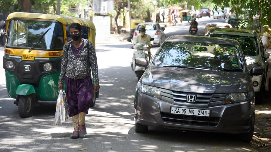 Ranking has been done separately for cities with a population of 10 lakh plus and those under it. Credit: DH.