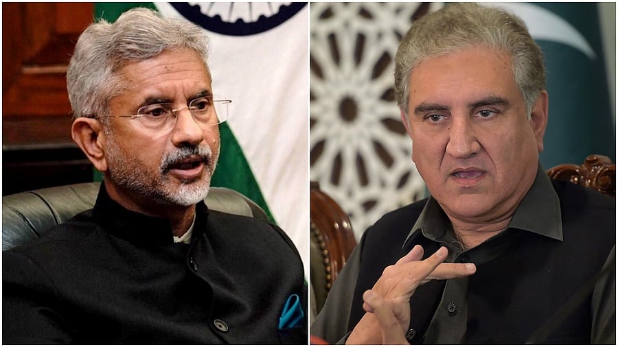 External Affairs Minister S Jaishankar and his Pakistani counterpart Shah Mahmood Qureshi. Credit: Agency images