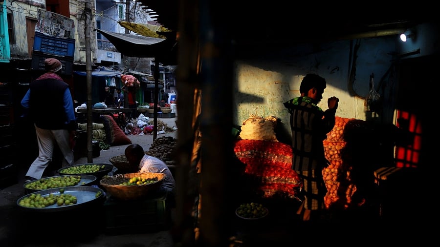 India’s government will retain a 2%-6% inflation target for the central bank. Credit: Bloomberg