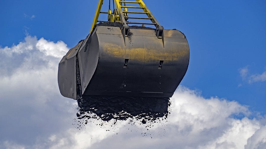 Coal India Ltd.’s shipments touched a four-year low in the 12 months through March, after the pandemic crushed demand for the commodity. Credit: Bloomberg