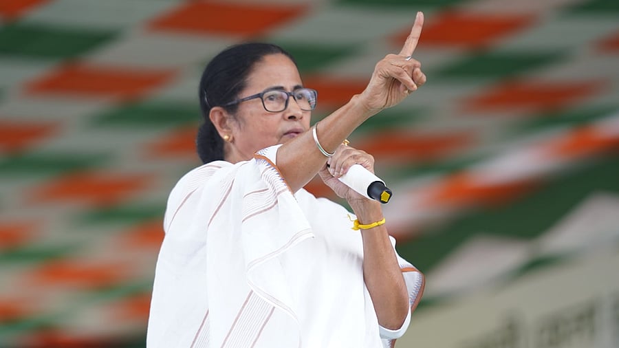 West Bengal CM Mamata Banerjee. Credit: Facebook/MamataBanerjeeOfficial