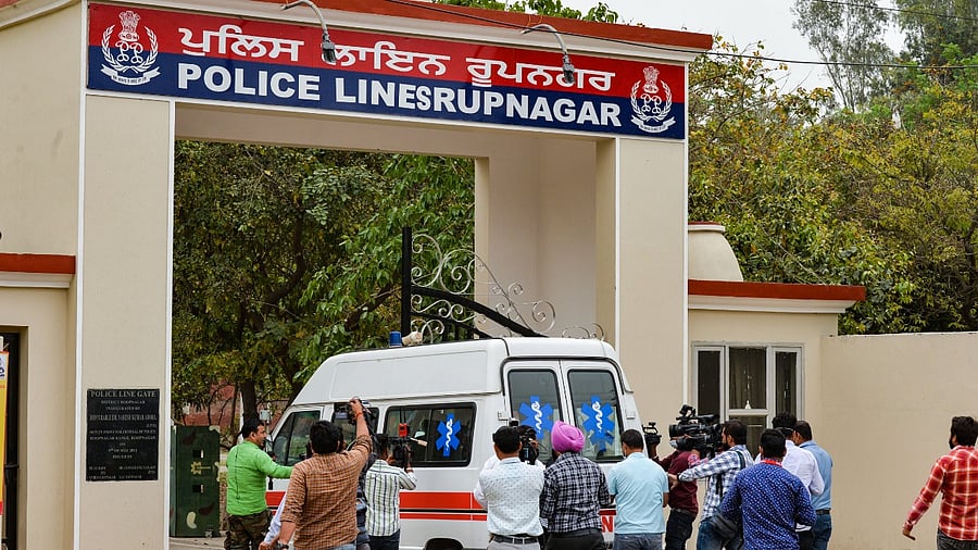 An ambulance enters the Police Lines Rupnagar for the shifting of gangster-turned politician Mukhtar Ansar. Credit: PTI Photo