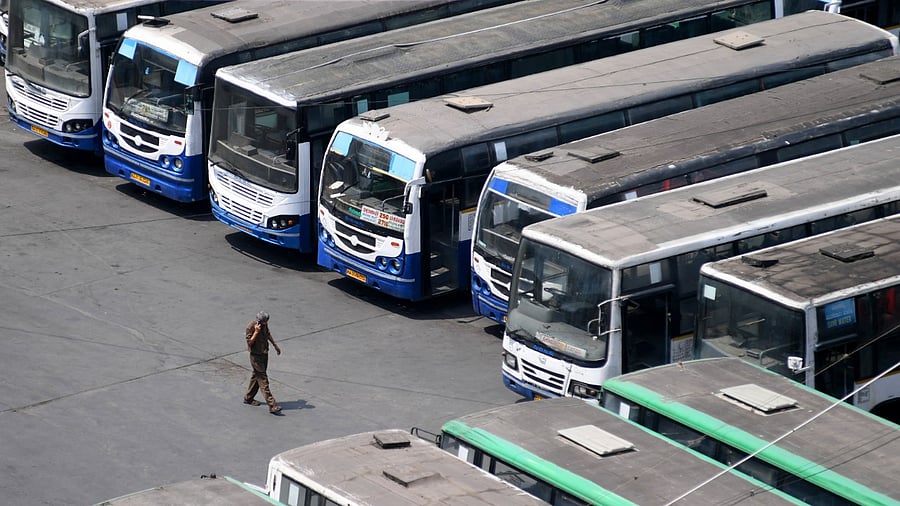 Several BMTC buses parked at Yeshwantpur bus depot during the on-going RTC workers strike, in Bengaluru. Credit: DH Photo/Pushkar V