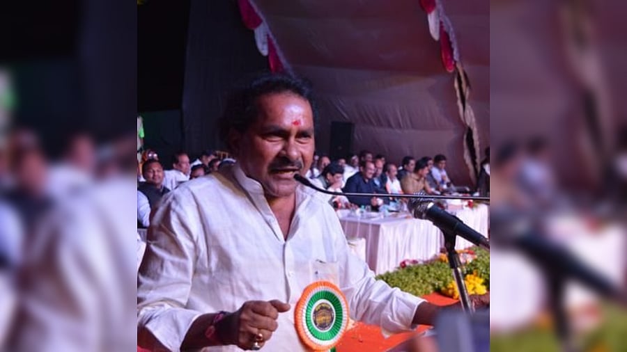 Credit: Twitter/@Mlarantapurkar