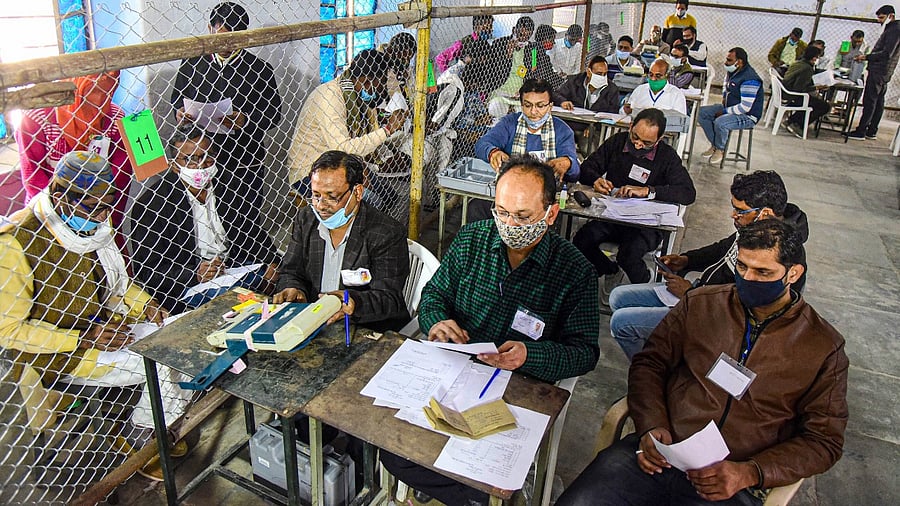 The regional party claimed that a lot of controversies had erupted during the 2020 Bihar assembly elections and "this has cast doubts on the impartiality in the counting process". Credit: PTI File Photo