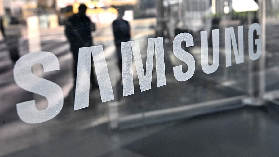 The loans are a way to pay off some of the tax bill without the family having to sell their extensive Samsung holdings. Credit: AFP File Photo