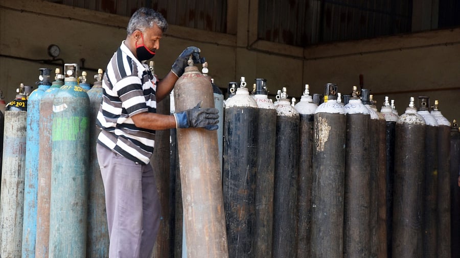 There had been an acute shortage of Remdesivir and oxygen in the state ever since the surge in Covid-19 cases was noticed. Credit: DH Photo/Anup Ragh T