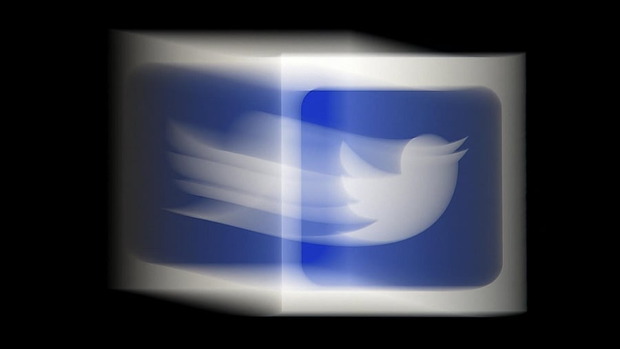 People in need and those with information or resources share telephone numbers of volunteers, vendors who have oxygen cylinders or drugs, and details of which medical facility can take patients using hashtags like #CovidSOS. Credit: AFP File Photo