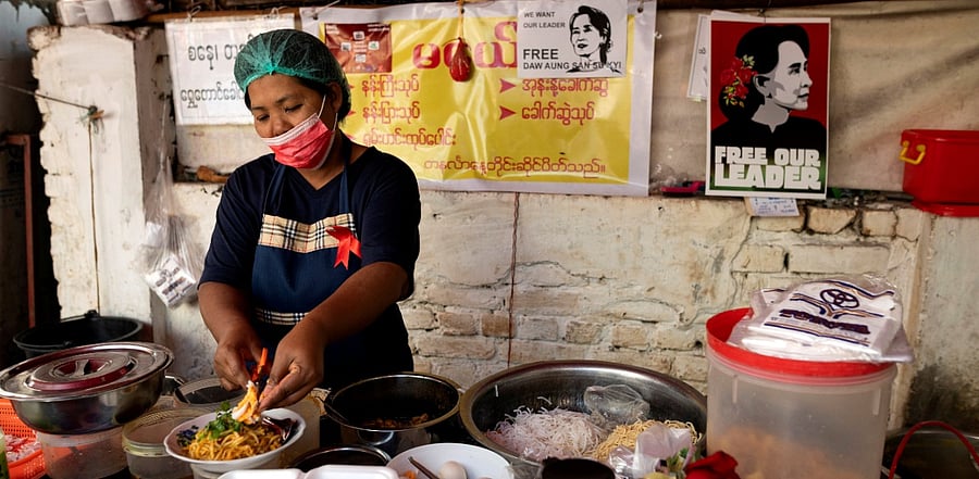 More and more poor people have lost their jobs and are unable to afford food. Credit: Reuters Photo