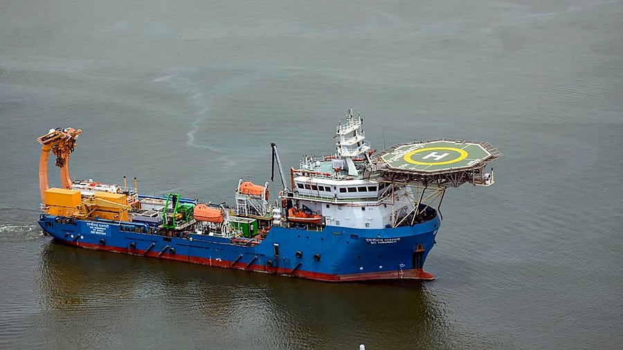 Indian Navy's deployed DSRV to search for missing Indonesian submarine. Credit: PTI File Photo