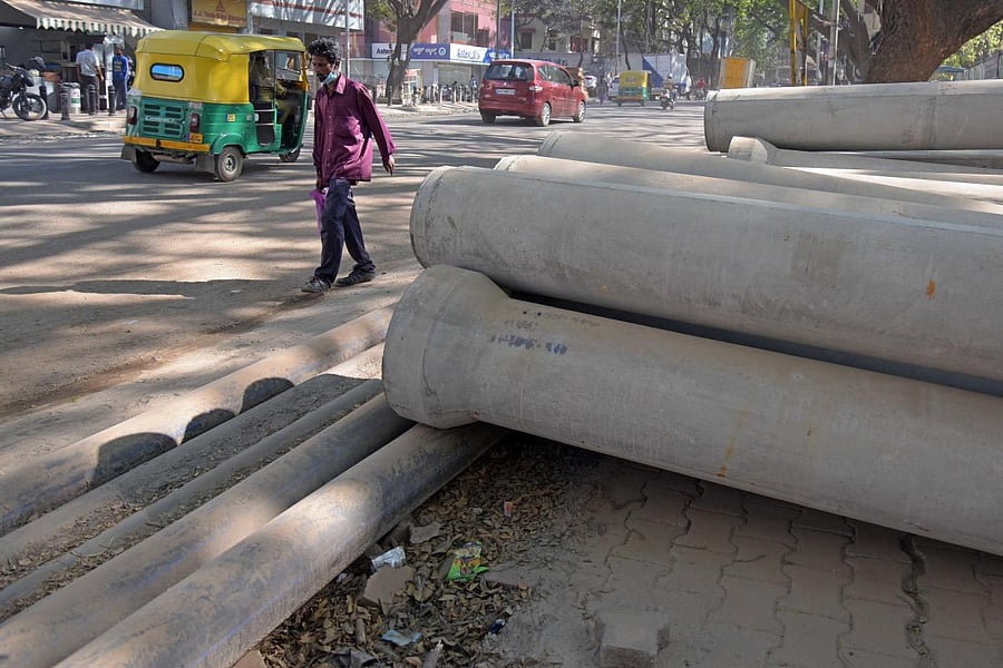 Footpath encroachements are a common sight. Defaulters include construction companies and private vehicles to fruit vendors and restaurants.