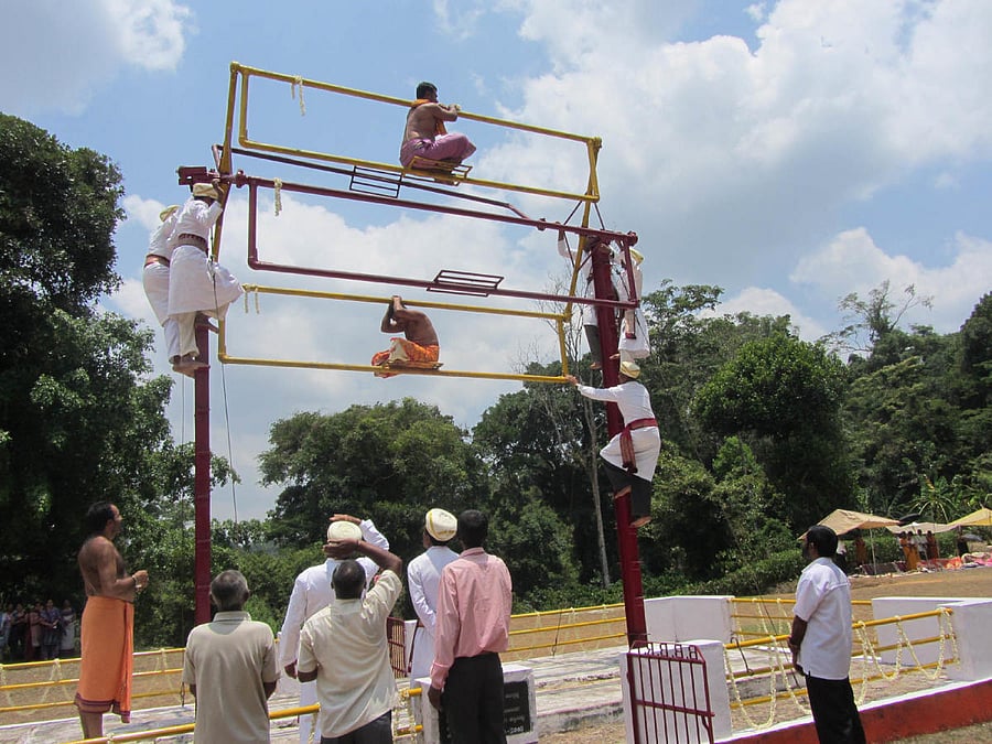 A file photo of Raate Utsava held at Bhagavathi Bhadrakali Temple in Ballamavati two years ago.