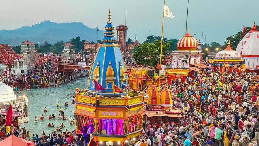 About 2,600 devotees tested positive out of the nearly two lakh tests conducted by medical personnel during the mela. Credit: PTI Photo