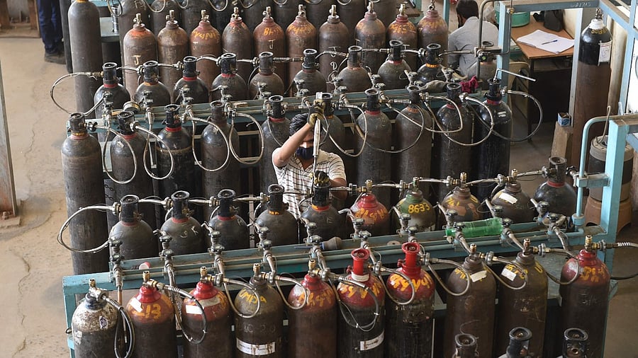 The Ministry of Petroleum and Natural Gas has directed different Oil and Gas Public Sector Undertakings to set up 28 oxygen plants in Karnataka. Credit: AFP Photo