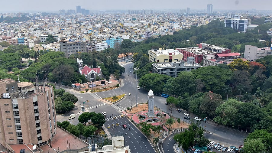 Experts recommended an extension of the current lockdown for two more weeks and imposition of the unlock strategy similar to 2020. Credit: PTI Photo