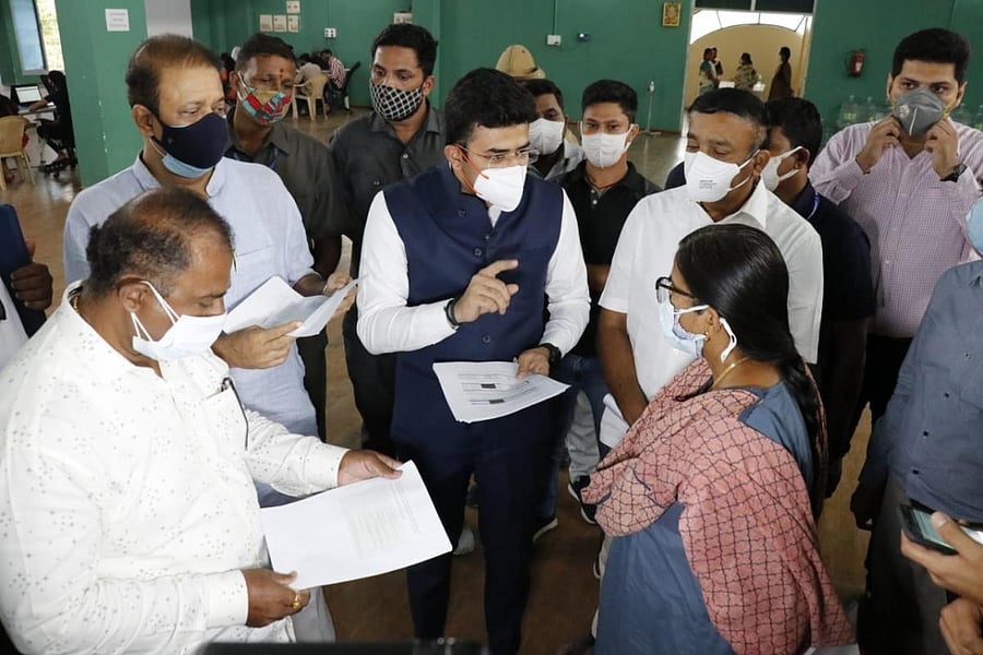 On April 29, Rajender Kumar Kataria, the nodal officer for Bommanahalli, visited the zonal war room and found a person claiming to be an aide of the local MLA sitting there. Credit: DH Photo