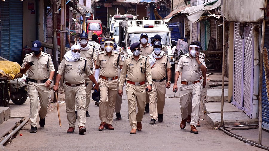 Police patrol on the last Friday of Ramadan in Gohalpur area, during the Covid-19 lockdown, in Jabalpur. Credit: PTI Photo