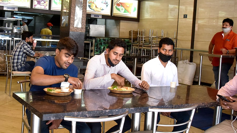 India has been reeling under a calamitous second wave of coronavirus infection. Credit: DH Photo