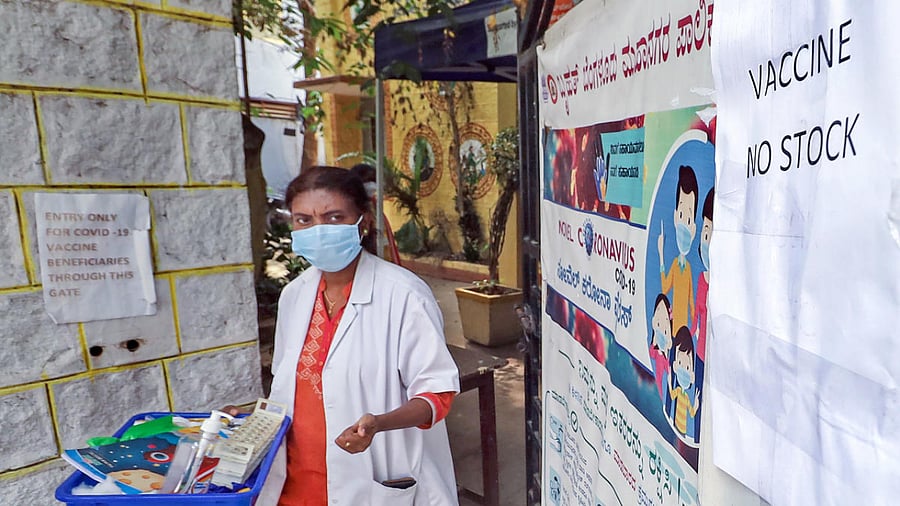  A notice reads "vaccine no stock" amid Covid-19 vaccine shortage, at a public health centre in Bengaluru. Credit: PTI Photo
