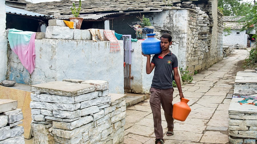 Deputy Commissioners have been instructed to convert all the government hostels under the Social Welfare Department and schools as isolation centres and Covid Care Centres. Credit: DH Photo