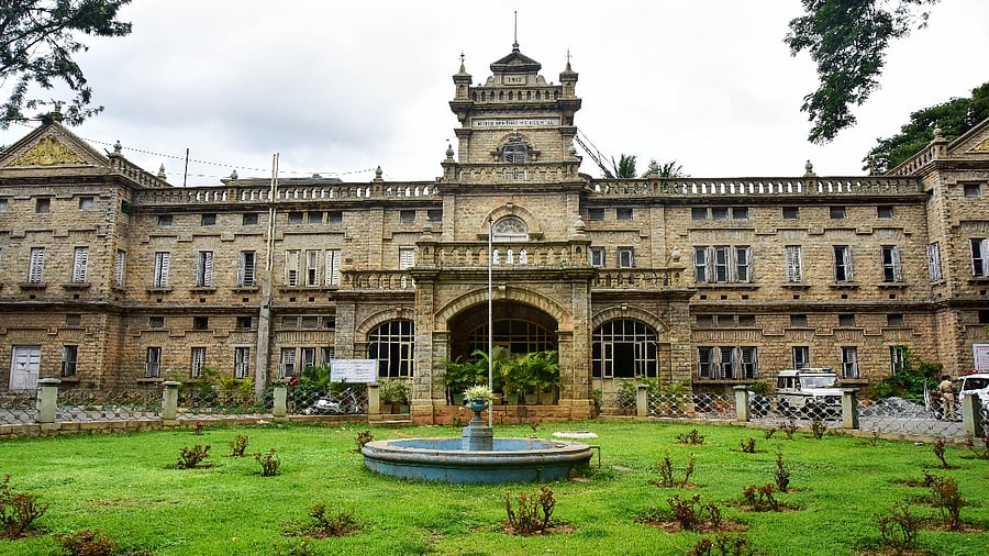 Minto Eye Hospital in Bengaluru. Credit: DH File Photo
