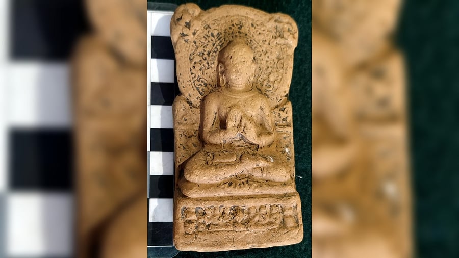 A miniature sculpture of Saranath Buddha unearthed at Alembi near Udupi. Credit: special arrangement