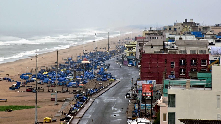 The Puri beach wears a deserted look due to closure of shops after issuance of alerts and warnings regarding cyclone Yaas, in Puri, Tuesday, May 25, 2021. Credit: PTI Photo