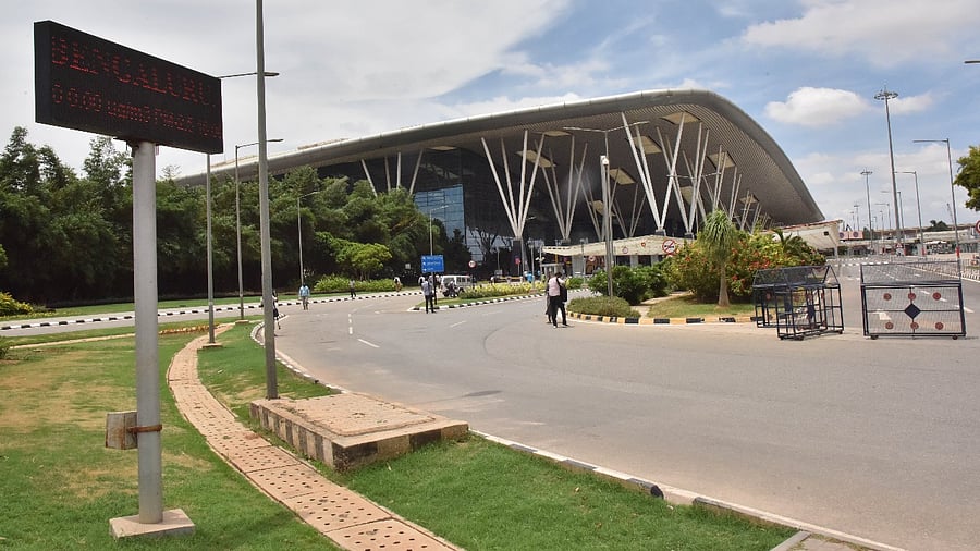 A view of the Kempegowda International Airport in Bengaluru. Credit: DH Photo