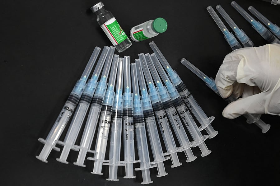 As many as 2,58,45,901 and 1,18,299 individuals in the 18-44 years age group have received the first and second dose respectively. Credit: AFP File Photo