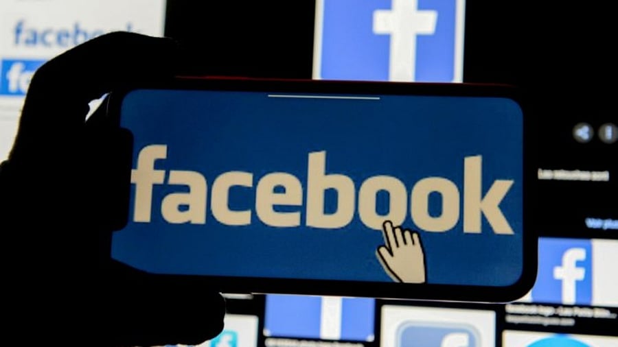 Discontent at Facebook has surged over its recent handling of international affairs, according to interviews with more than half a dozen current and former employees. Credit: Reuters File Photo