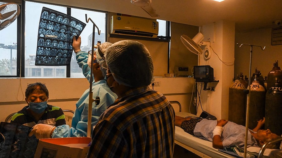 As of June 4, the state’s private hospitals have raised an indent of 38,788 vials for 956 of its patients. Credit: AFP Photo