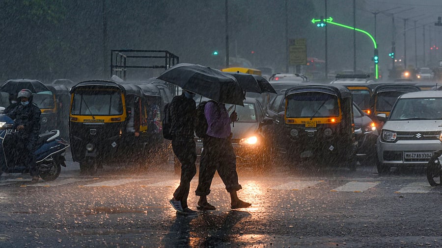 Landslides were reported at Panvel-Kalwa road and Mumbra Bypass Road, both in Mumbra. Credit: PTI Photo