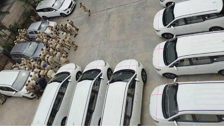Telangana Transport Minister Puvvada Ajay Kumar on Sunday flagged off 32 Kia Carnival cars for each of the 32 Additional District Collectors of the state. Credit: Twitter/@sravandasoju