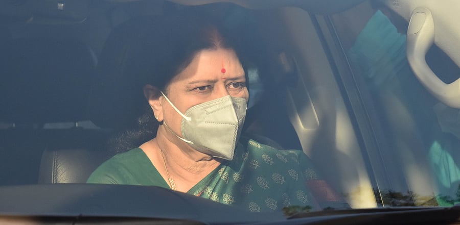 The issue is of 'leaked phone calls' in the social media allegedly involving Sasikala with some of the AIADMK cadres. Credit: DH Photo