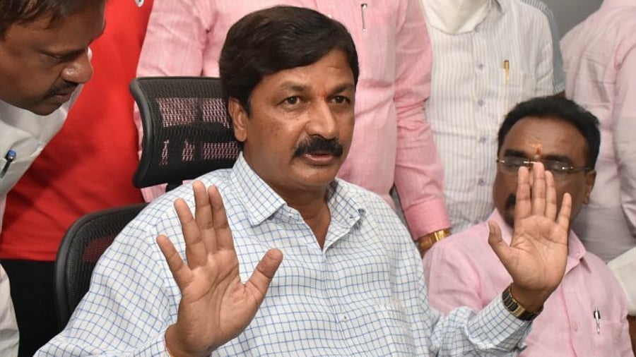 Former minister Ramesh Jarkiholi. Credit: DH Photo