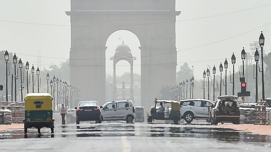 The India Meteorological Department has forecast thunderstorms with rain in the city on Friday. Credit: PTI Photo