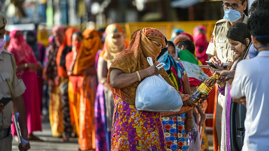 The number of people living in households with daily incomes below the $5 level spiked from 298.6 million to 529 million. Credit: PTI Photo