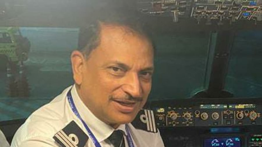 Pilot and parliamentarian Rajiv Pratap Rudy. Credit: Twitter Photo/@Dayanidhi_Maran