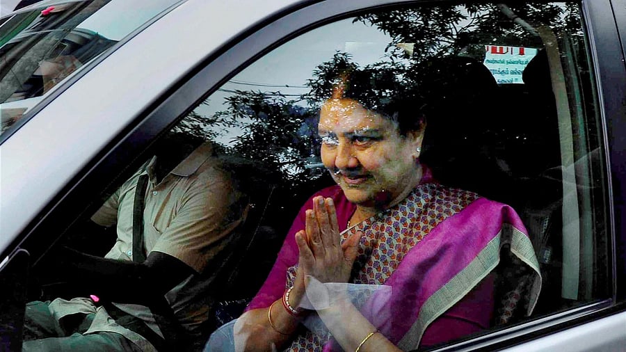 Later, Sasikala recalled Madhusudhanan's service and dedication to the party. Credit: PTI File Photo
